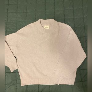 Abercrombie & Fitch sweater